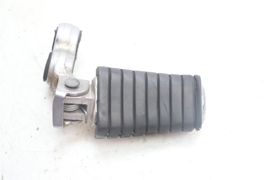 photo de DESCANSO DE PÉ DIANTEIRO DIREITO YAMAHA XV VIRAGO 535 (1988 - 2004) - Outro ângulo de visão