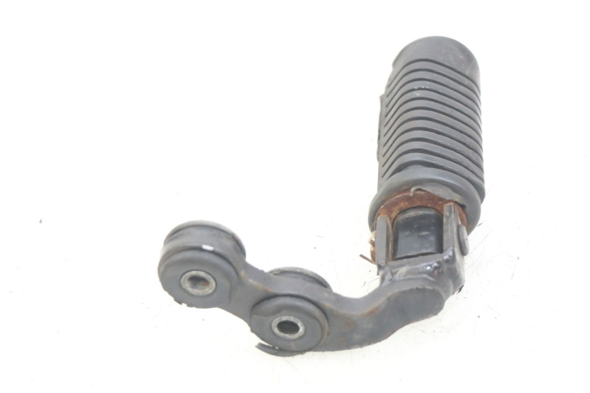 photo de DESCANSO DE PÉ DIANTEIRO ESQUERDO HONDA CM 125 (1983 - 2003) - Pontos de fixação