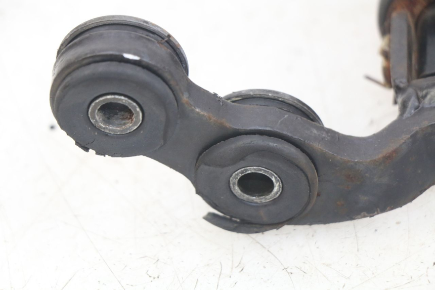 photo de DESCANSO DE PÉ DIANTEIRO ESQUERDO HONDA CM 125 (1983 - 2003) - Estado da superfície