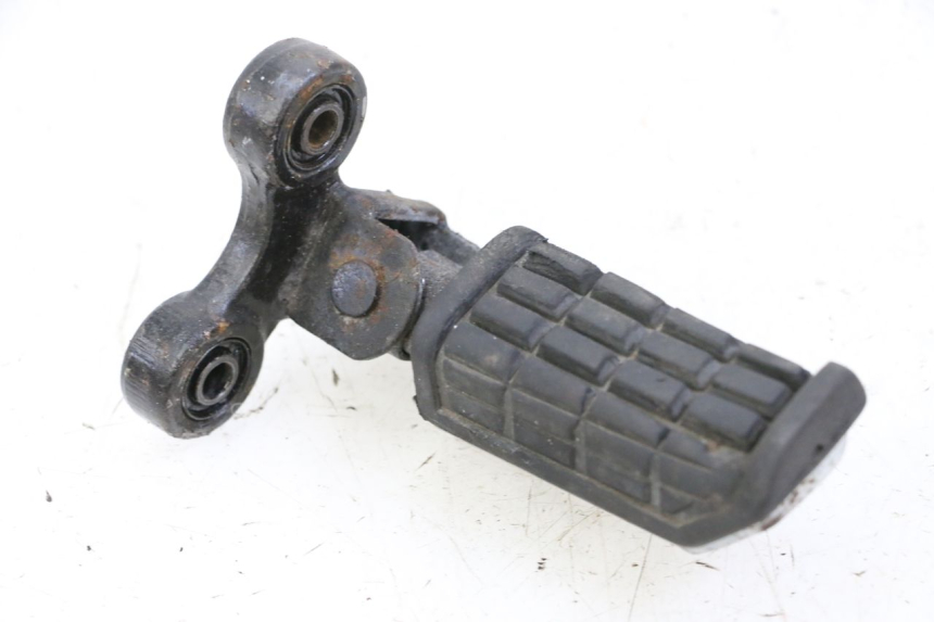 photo de DESCANSO DE PÉ DIANTEIRO ESQUERDO YAMAHA FJ 36Y 1100 (1984 - 1985) - Pontos de fixação