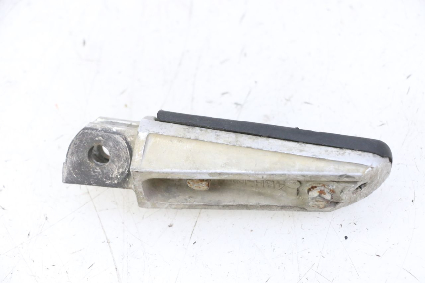 photo de DESCANSO DE PÉ DIANTEIRO ESQUERDO YAMAHA FJR ABS 1300 (2006 - 2012) - Detalhe da peça