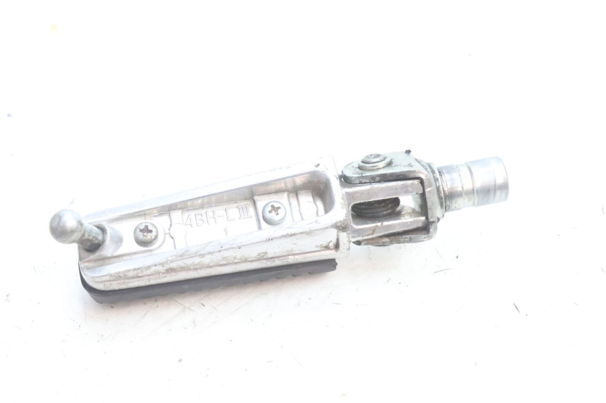 photo de DESCANSO DE PÉ DIANTEIRO ESQUERDO YAMAHA FZ8 800 (2010 - 2016) - Outro ângulo de visão