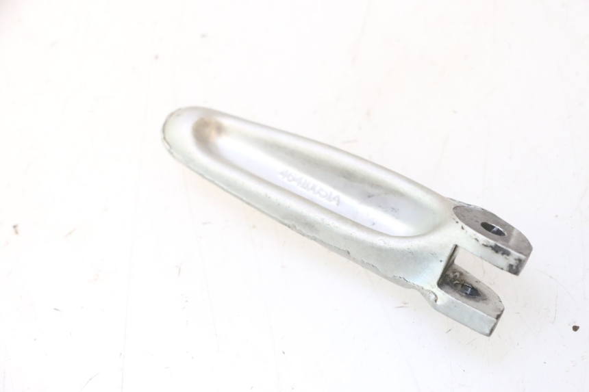 photo de DESCANSO DE PÉ DIANTEIRO ESQUERDO DUCATI SS IE DS CARENEE 1000 (2002 - 2006) - Detalhe da peça