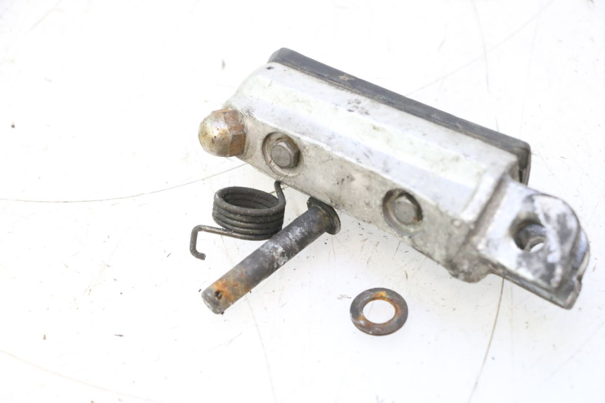 photo de DESCANSO DE PÉ DIANTEIRO ESQUERDO HONDA VFR FI RC46 800 (1998 - 2001) - Detalhe da peça