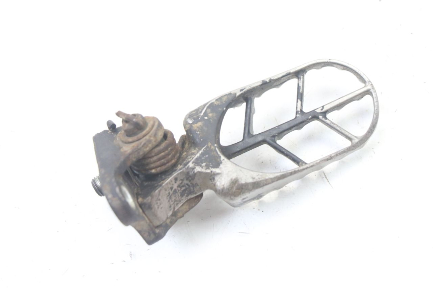 photo de DESCANSO DE PÉ DIANTEIRO ESQUERDO YAMAHA YZ-F YZF 250 (2007 - 2013) - Ampliação técnica