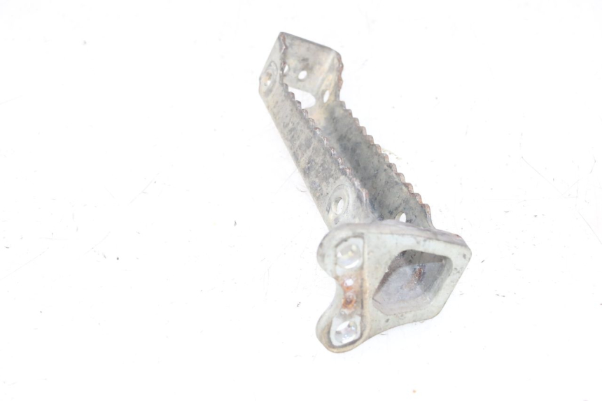 photo de DESCANSO DE PÉ DIANTEIRO ESQUERDO YAMAHA YFM R RAPTOR 250 (2008 - 2014) - Ampliação técnica