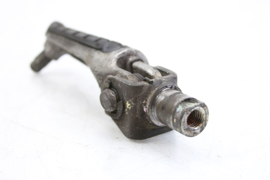 photo de DESCANSO DE PÉ DIANTEIRO ESQUERDO KAWASAKI ZEPHYR 1100 ( - 1995) - Pontos de fixação