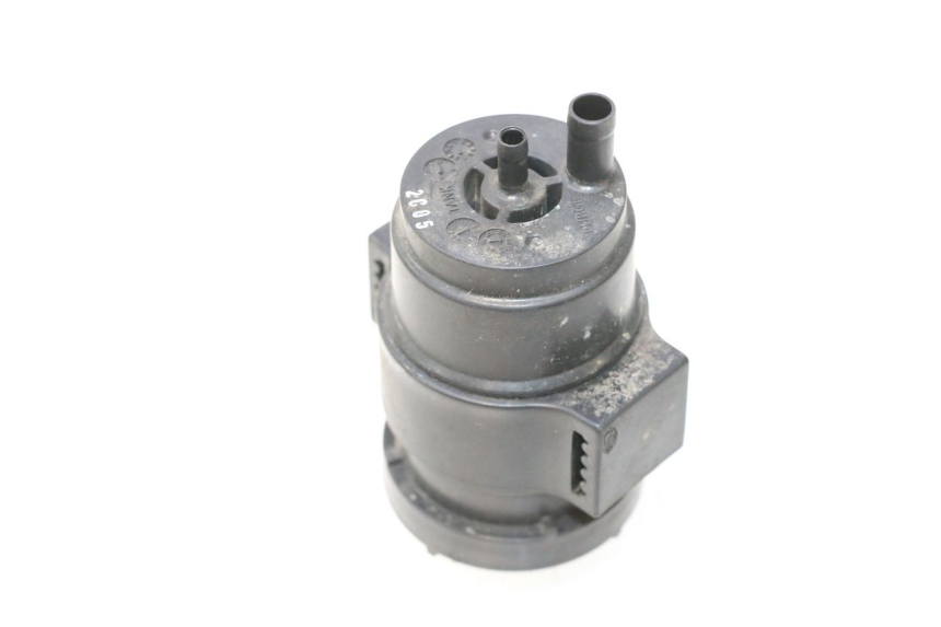 photo de CANISTER PEUGEOT KISBEE 4T 50 (2018 - 2022) - Zoom do estado de desgaste