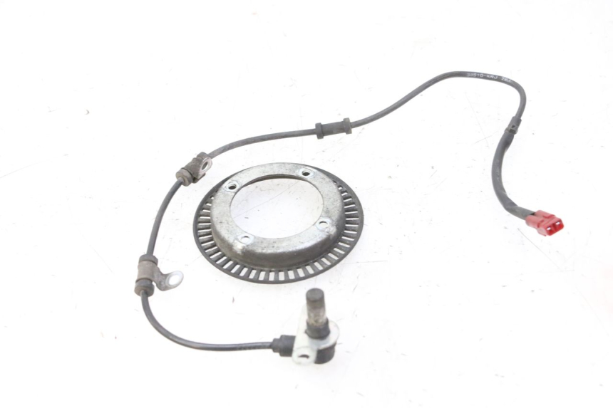 photo de SENSOR ABS TRASEIRO HONDA FES S-WING SWING ABS 125 (2007 - 2015) - Detalhe da peça