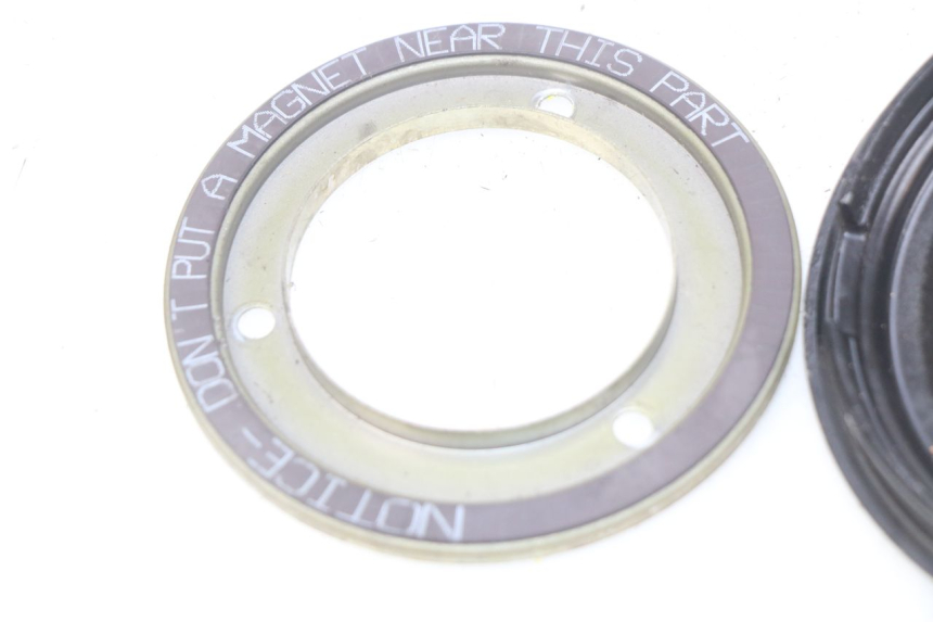 photo de SENSOR ABS TRASEIRO YAMAHA FJR ABS 1300 (2016 - 2020) - Outro ângulo de visão