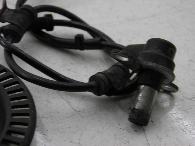 photo de SENSOR ABS TRASEIRO HONDA FES S-WING SWING ABS 125 (2007 - 2015) - Vista geral
