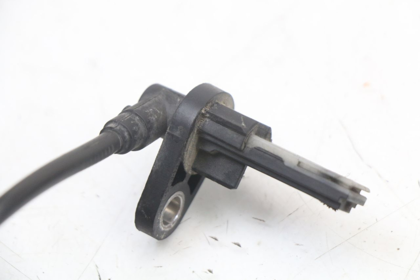photo de SENSOR ABS TRASEIRO MOTO GUZZI NORGE 8V GT 1200 (2011 - 2016) - Vista geral