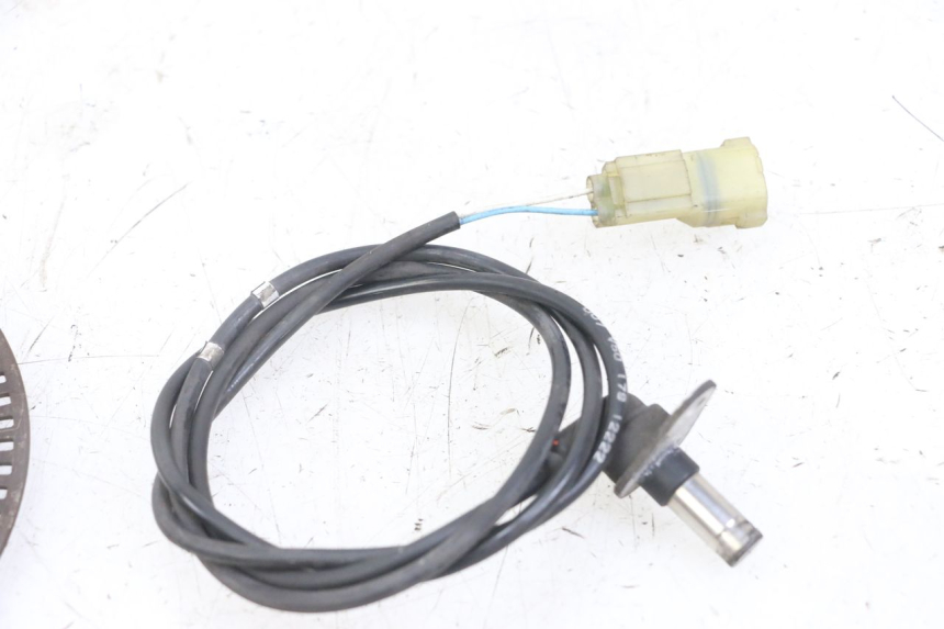 photo de SENSOR ABS TRASEIRO PEUGEOT SATELIS 125 (2013 - 2018) - Ampliação técnica
