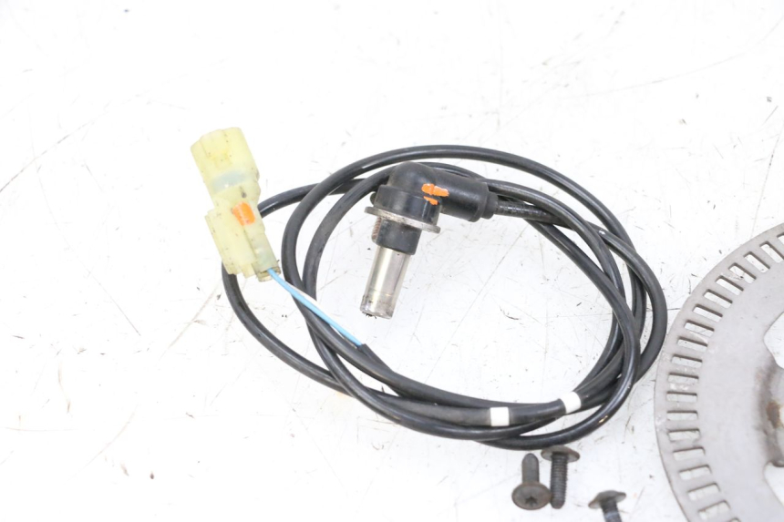 photo de SENSOR ABS TRASEIRO PEUGEOT SATELIS 125 (2013 - 2018) - Outro ângulo de visão