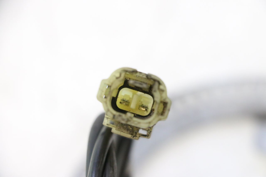 photo de SENSOR ABS TRASEIRO PEUGEOT SATELIS 125 (2013 - 2018) - Outro ângulo de visão