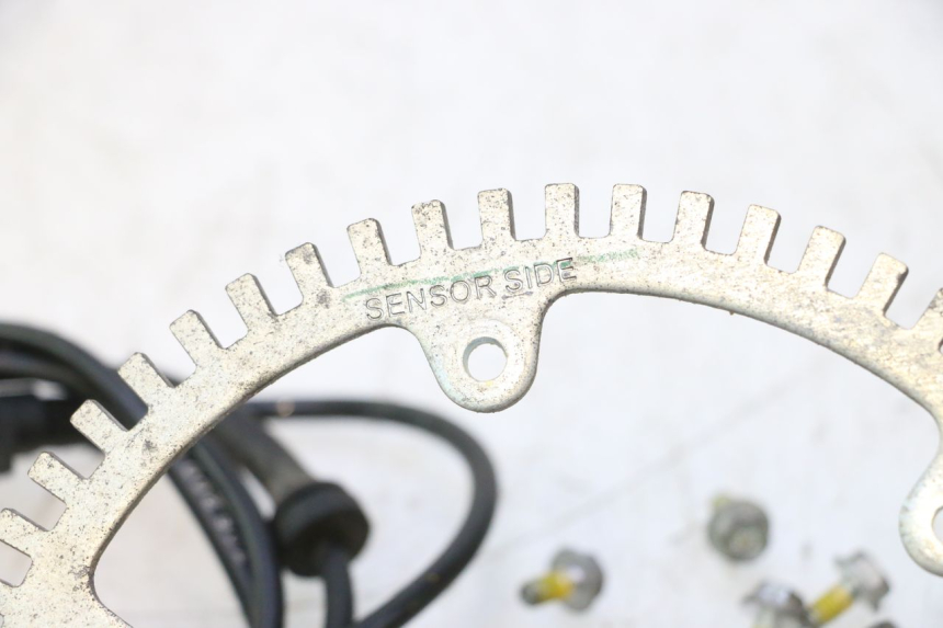 photo de SENSOR ABS TRASEIRO CAN-AM SPYDER RS 1000 (2008 - 2012) - Detalhe da peça