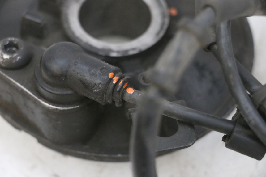 photo de SENSOR ABS TRASEIRO YAMAHA TDM ABS 900 (2002 - 2014) - Vista geral