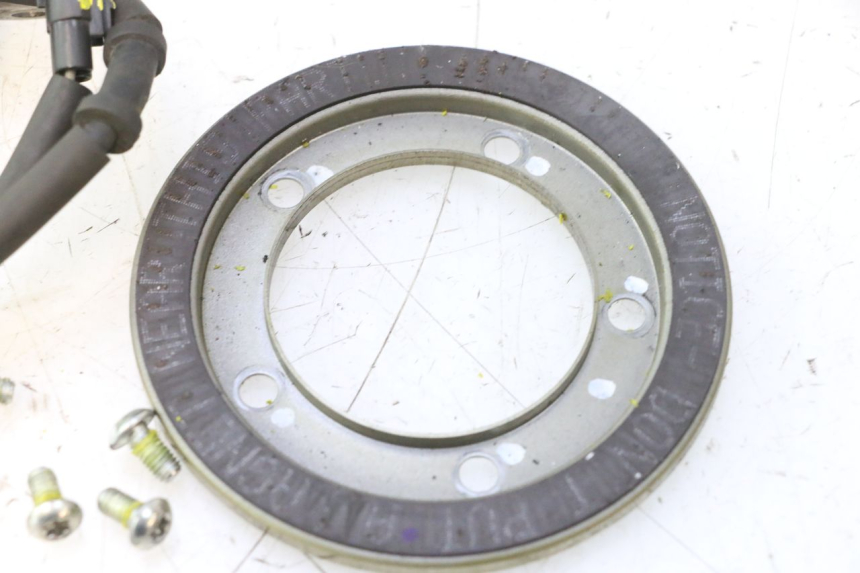 photo de SENSOR ABS TRASEIRO YAMAHA X-MAX XMAX 125 (2010 - 2013) - Zoom do estado de desgaste