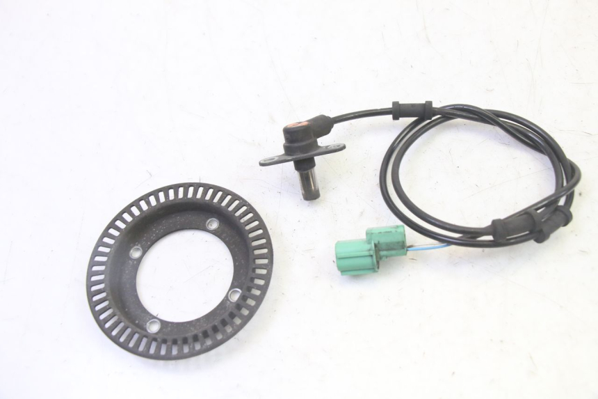 photo de SENSOR ABS DIANTEIRO HONDA FES S-WING SWING ABS 125 (2007 - 2015) - Zoom do estado de desgaste
