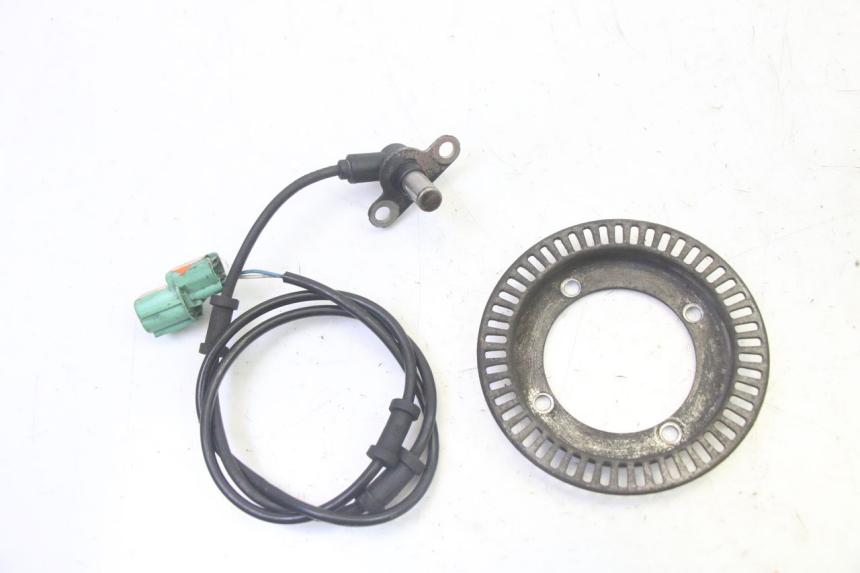 photo de SENSOR ABS DIANTEIRO HONDA FES S-WING SWING ABS 125 (2007 - 2015) - Detalhe da peça