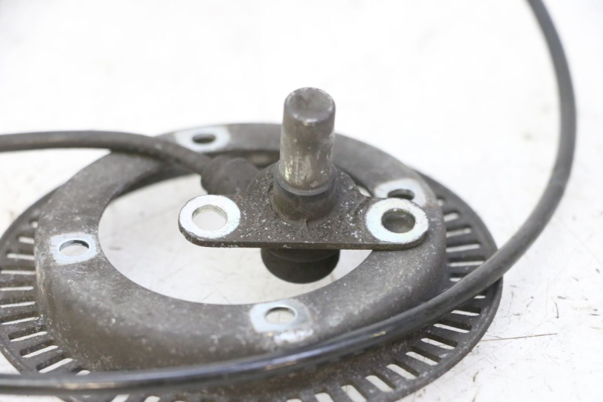 photo de SENSOR ABS DIANTEIRO HONDA FES S-WING SWING ABS 125 (2007 - 2015) - Zoom do estado de desgaste