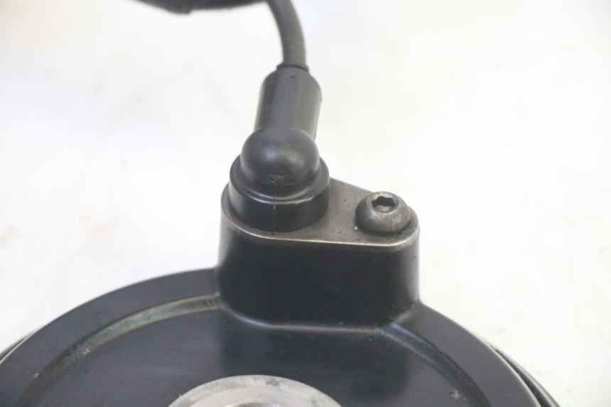 photo de SENSOR ABS DIANTEIRO YAMAHA FJR ABS 1300 (2006 - 2012) - Outro ângulo de visão