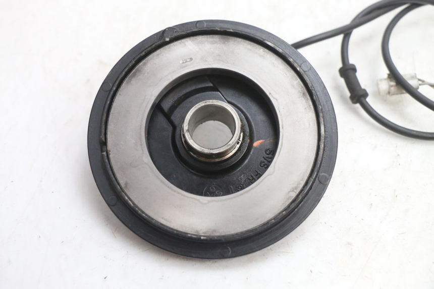 photo de SENSOR ABS DIANTEIRO YAMAHA FJR 1300 (2001 - 2005) - Zoom do estado de desgaste