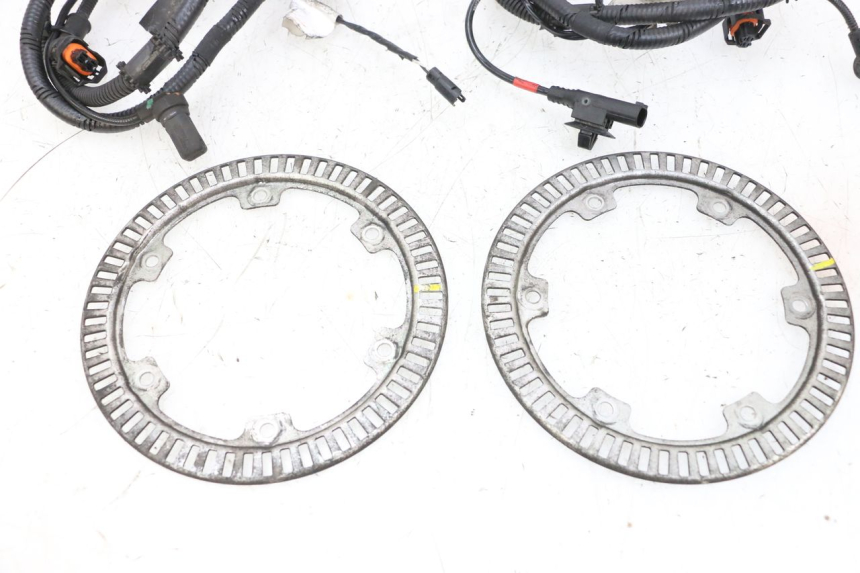 photo de SENSOR ABS DIANTEIRO PIAGGIO MP3 HPE 300 (2019 - 2026) - Ampliação dos componentes