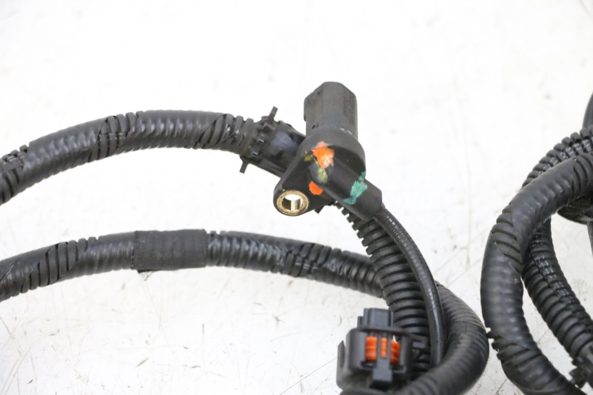 photo de SENSOR ABS DIANTEIRO PIAGGIO MP3 HPE 300 (2019 - 2026) - Ampliação técnica
