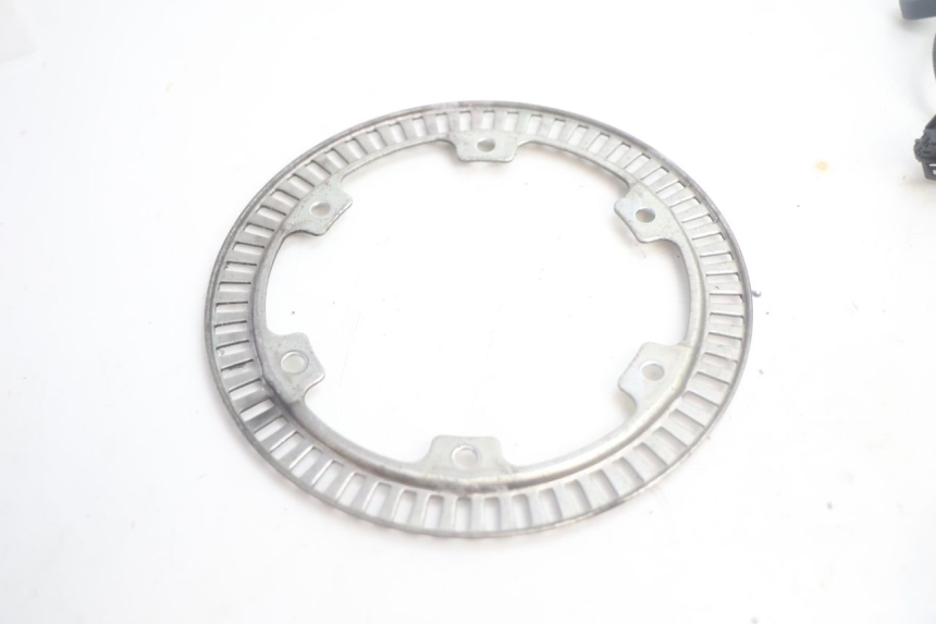 photo de SENSOR ABS DIANTEIRO PIAGGIO MP3 HPE 530 (2022 - 2026) - Ampliação técnica