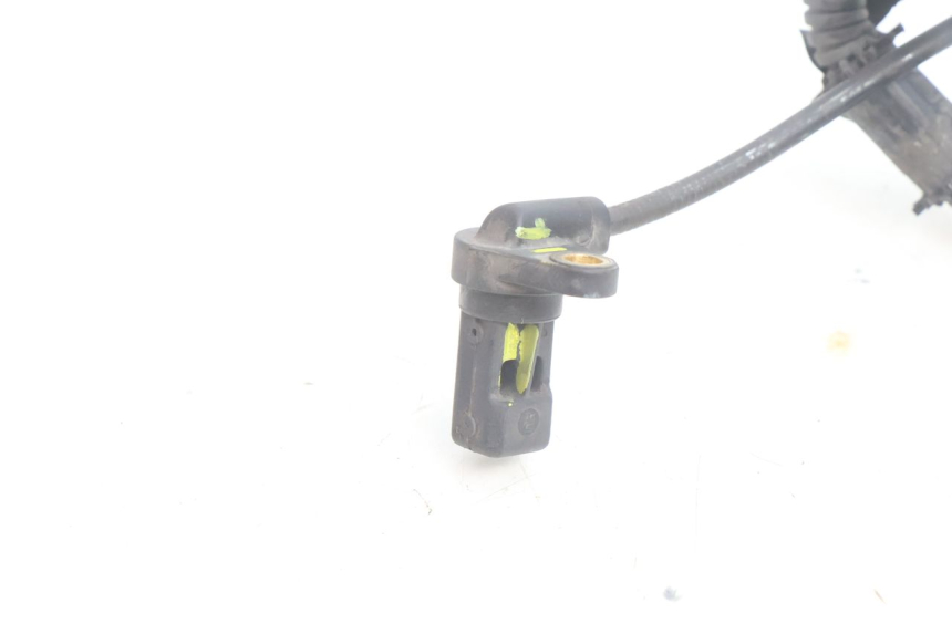 photo de SENSOR ABS DIANTEIRO PIAGGIO MP3 500 (2016 - 2018) - Pontos de fixação
