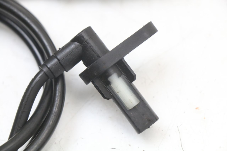 photo de SENSOR ABS DIANTEIRO MOTO GUZZI NORGE 8V GT 1200 (2011 - 2016) - Outro ângulo de visão