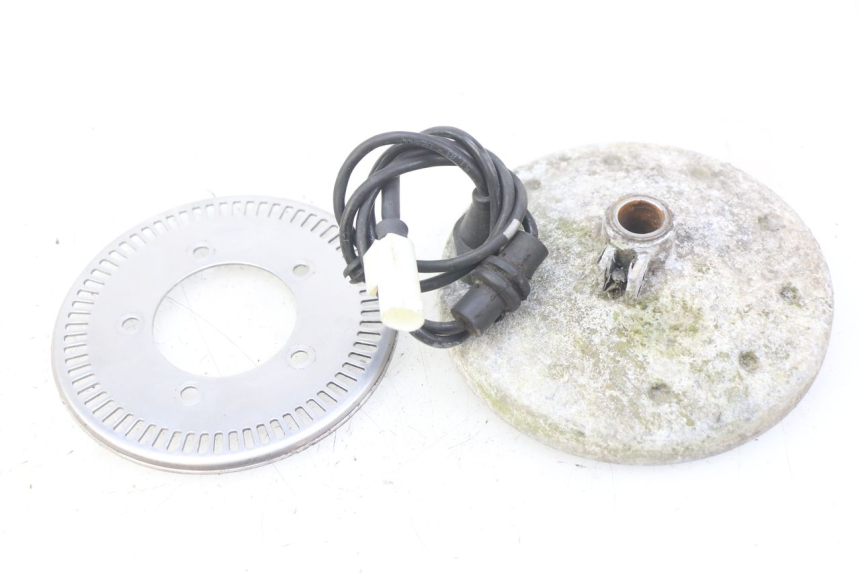 photo de SENSOR ABS DIANTEIRO PEUGEOT SATELIS COMPRESSOR K15 125 (2006 - 2009) - Outro ângulo de visão