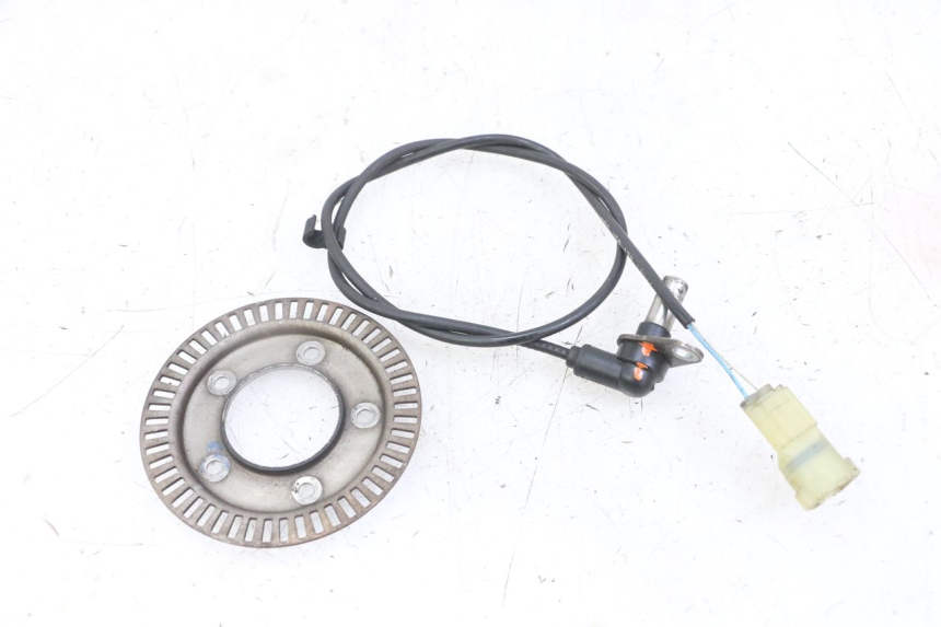 photo de SENSOR ABS DIANTEIRO PEUGEOT SATELIS 125 (2013 - 2018) - Pontos de fixação