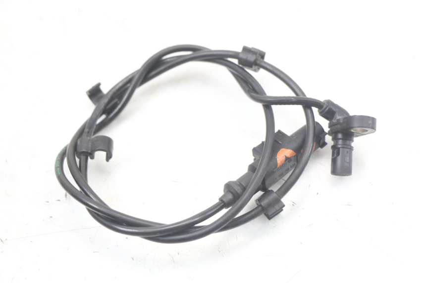 photo de SENSOR ABS DIANTEIRO HUSQVARNA SVARTPILEN 401 (2018 - 2023) - Outro ângulo de visão