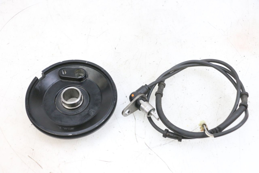 photo de SENSOR ABS DIANTEIRO YAMAHA TDM ABS 900 (2002 - 2014) - Detalhe da peça