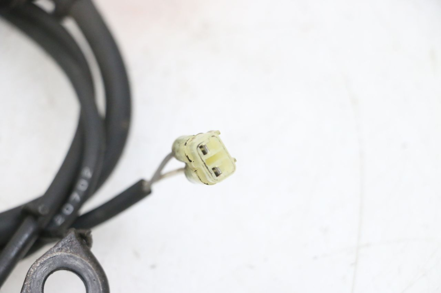 photo de SENSOR ABS DIANTEIRO YAMAHA TDM ABS 900 (2002 - 2014) - Outro ângulo de visão