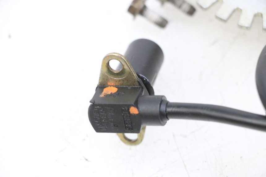 photo de SENSOR DE IGNIÇÃO MV AGUSTA BRUTALE R WALLY 910 (2008 - 2008) - Outro ângulo de visão