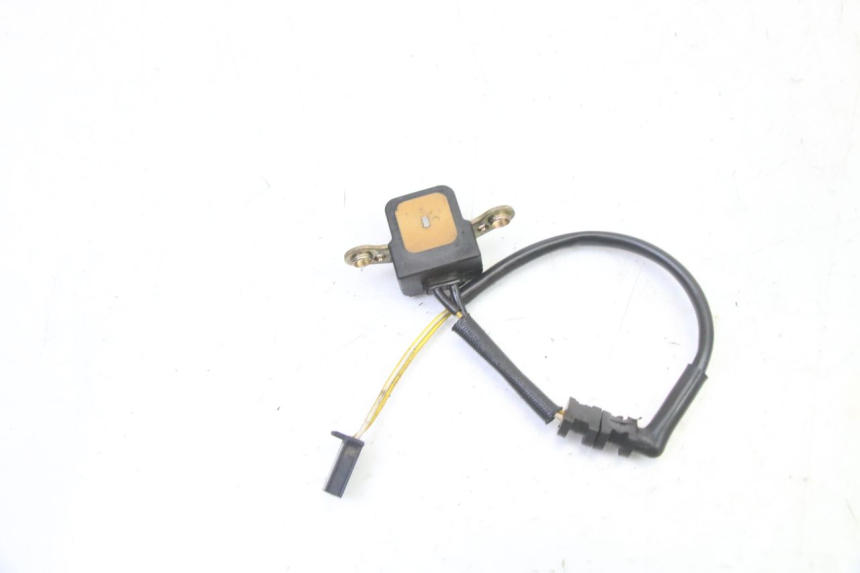 photo de SENSOR DE IGNIÇÃO HONDA CBR RR FIREBLADE 900 (1992 - 1994) - Detalhe da peça