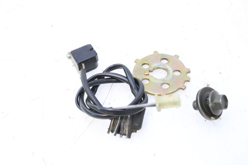 photo de SENSOR DE IGNIÇÃO YAMAHA FJR 1300 (2001 - 2005) - Outro ângulo de visão