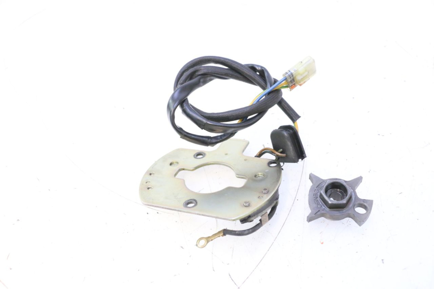 photo de SENSOR DE IGNIÇÃO SUZUKI GSF N BANDIT 1200 (2001 - 2005) - Pontos de fixação