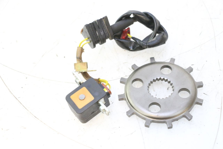 photo de SENSOR DE IGNIÇÃO HONDA VFR FI RC46 800 (1998 - 2001) - Outro ângulo de visão