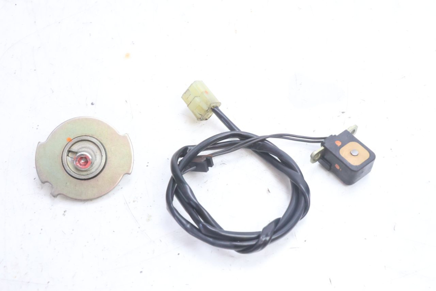 photo de SENSOR DE IGNIÇÃO KAWASAKI ZZR 600 (1995 - 2004) - Zoom do estado de desgaste