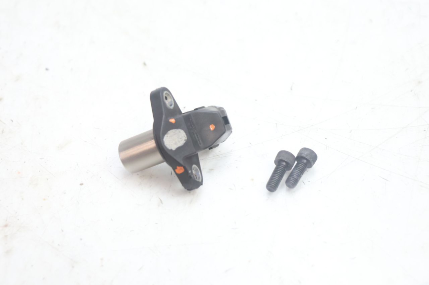 photo de SENSOR DE ÁRVORE DE CAMES SUZUKI BURGMAN EXECUTIVE ABS 650 (2006 - 2012) - Detalhe da peça
