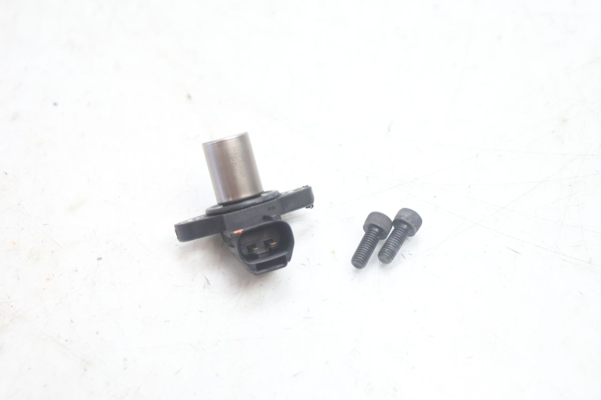 photo de SENSOR DE ÁRVORE DE CAMES SUZUKI BURGMAN EXECUTIVE ABS 650 (2006 - 2012) - Outro ângulo de visão