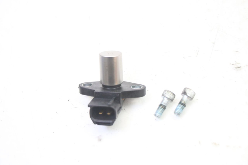 photo de SENSOR DE ÁRVORE DE CAMES SUZUKI GSR 750 (2011 - 2017) - Zoom do estado de desgaste