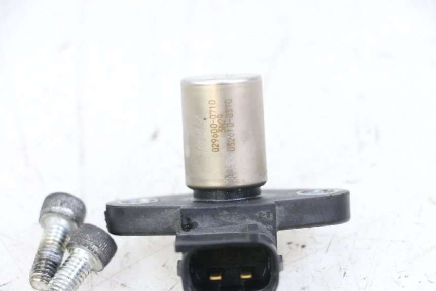 photo de SENSOR DE ÁRVORE DE CAMES SUZUKI GSR 750 (2011 - 2017) - Detalhe da peça