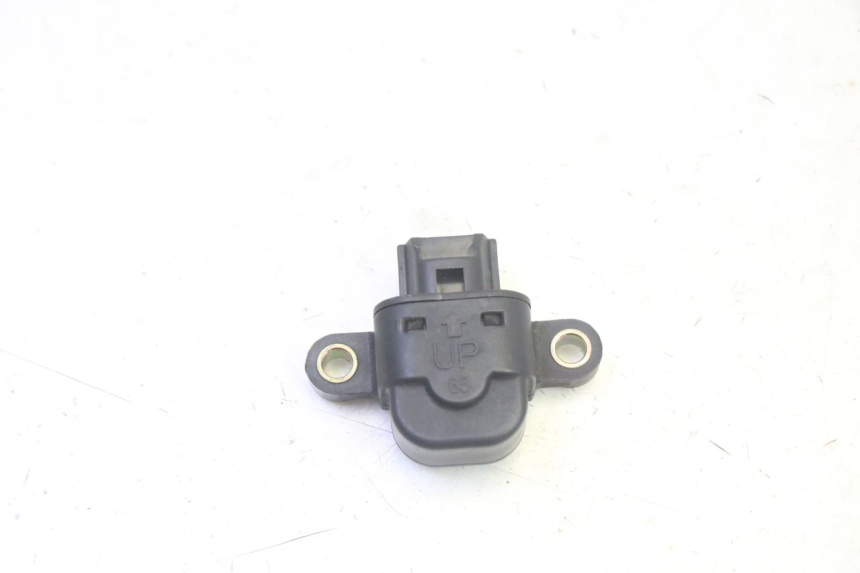photo de SENSOR DE QUEDA QUADRO 4 4D 350 (2015 - 2018) - Vista principal