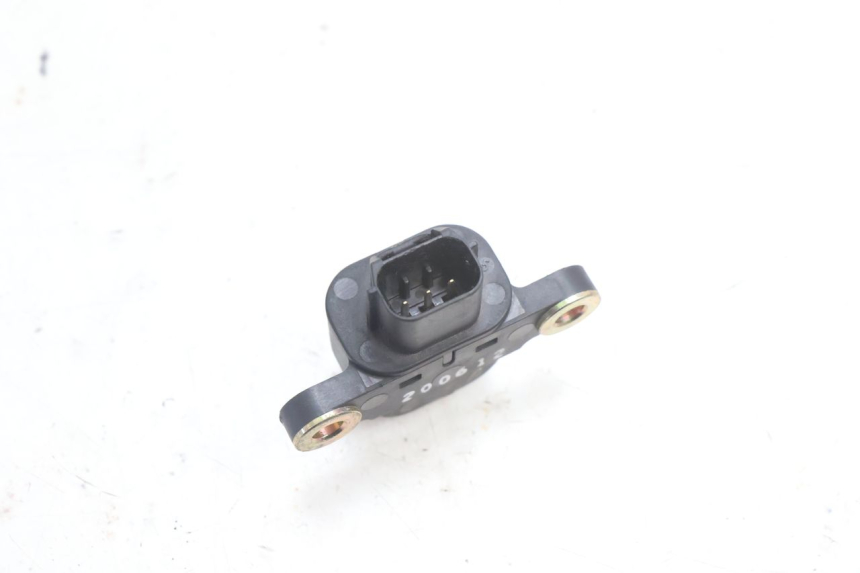 photo de SENSOR DE QUEDA KYMCO AGILITY CITY 16P 125 (2015 - 2024) - Outro ângulo de visão