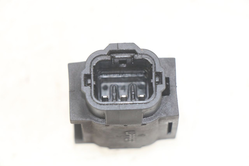 photo de SENSOR DE QUEDA SUZUKI BURGMAN 650 (2002 - 2004) - Zoom do estado de desgaste